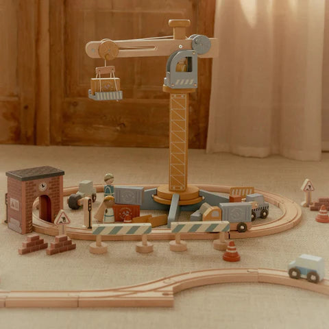 Holzkran – Mehrfarbig – Eisenbahn