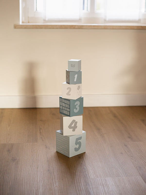 Stacking Blocks Numbers - Blue
