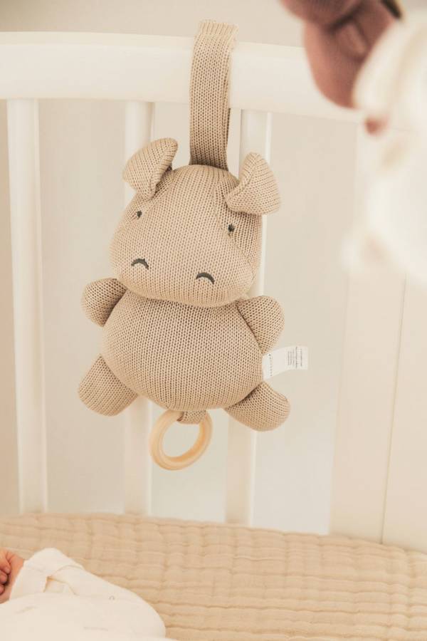 Spieluhr Hippo gestrickt