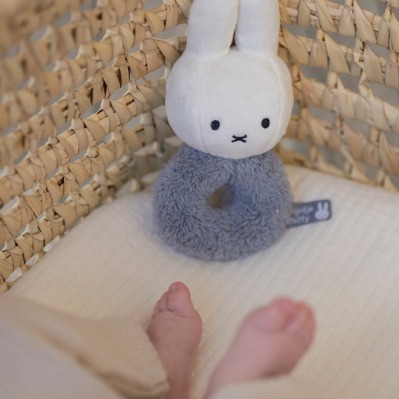 Miffy Rassel-Greifling Hase Fluffy blau