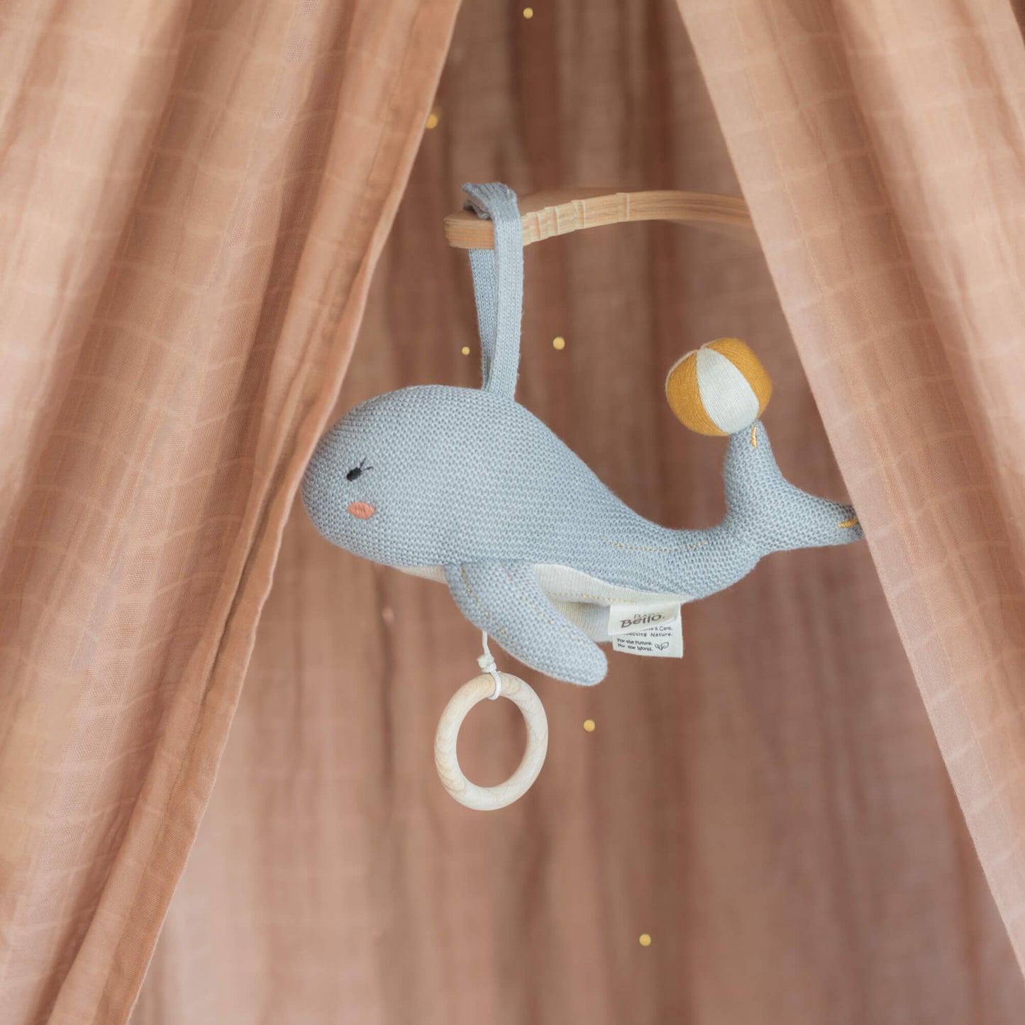 Wally the Whale Spieluhr - Delicate Blue