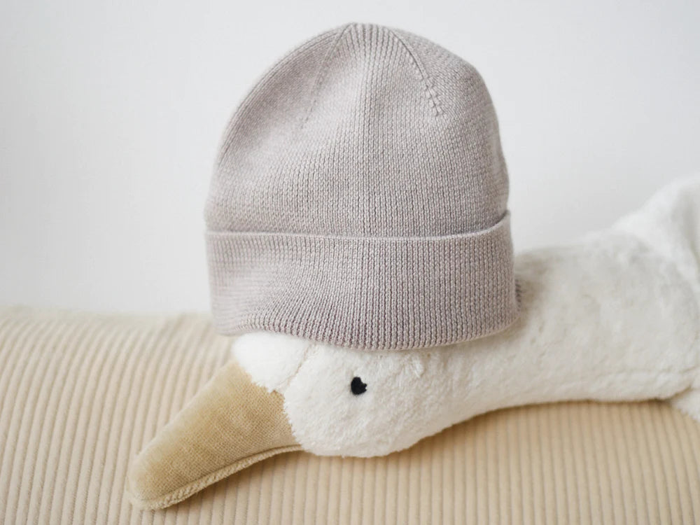 Lille Toni Merinomütze, Baby-Mütze, Merinowolle, Rippenstrick, Umschlagbare Krempe, Weich und warm, Wintermütze, Übergangsmütze, Wärmeregulierung, Oeko-Tex 100 zertifiziert, Mulesingfrei, Größe: 0-1 Jahr, Farbe: creme, Modell: Lina, Unisex-Mütze, Babybekleidung, Kindermode.