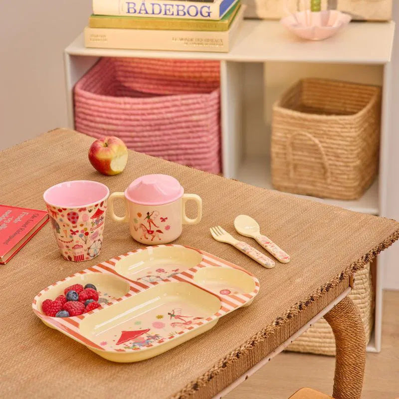 Kinderteller mit 4er Einteilung - pink- Fun Fair Print