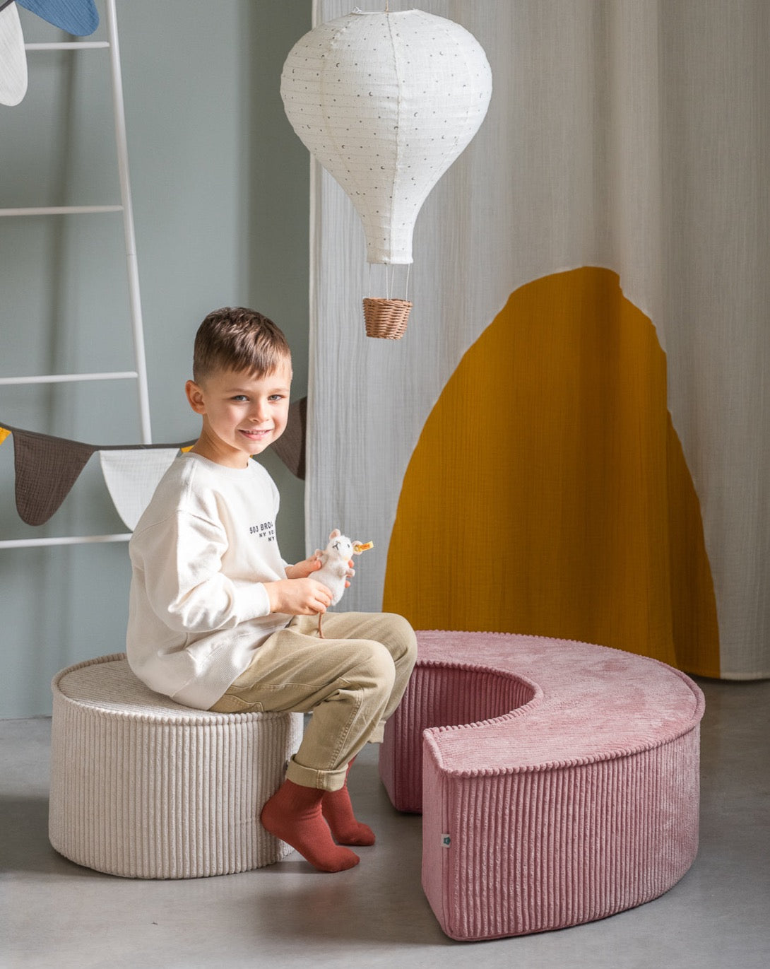 Pink Mousse Pouffe Set