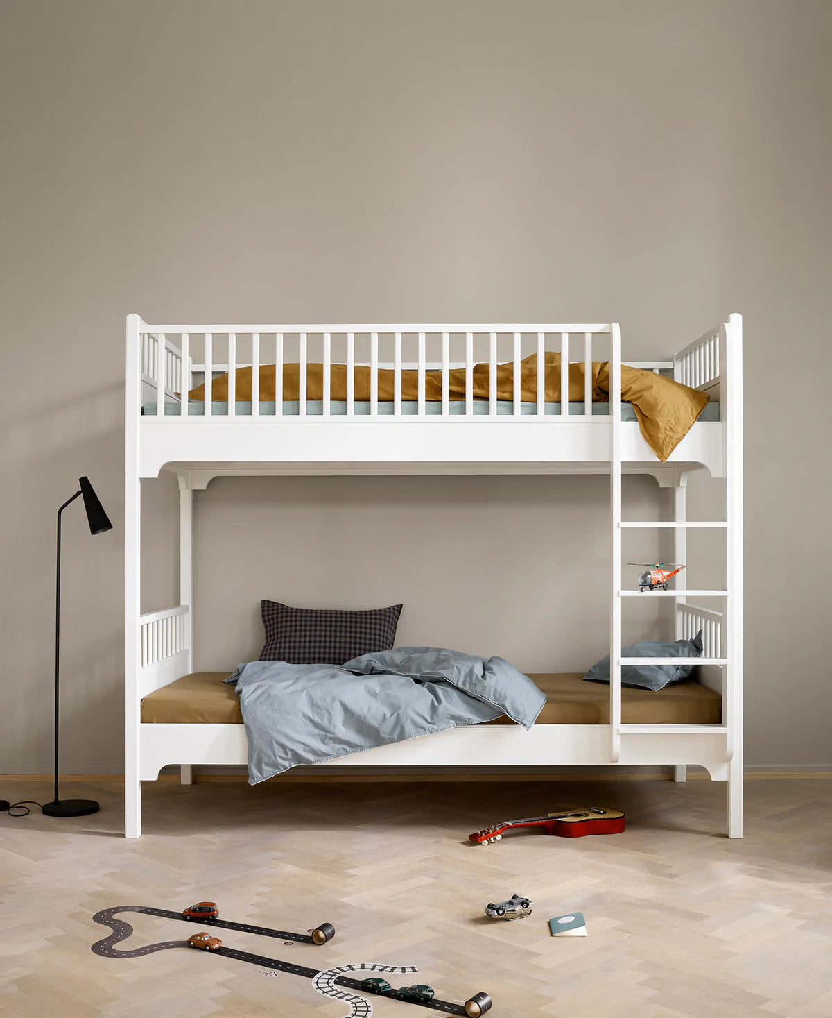 Classic Etagenbett, 90x200 cm m. gerader Leiter, weiß