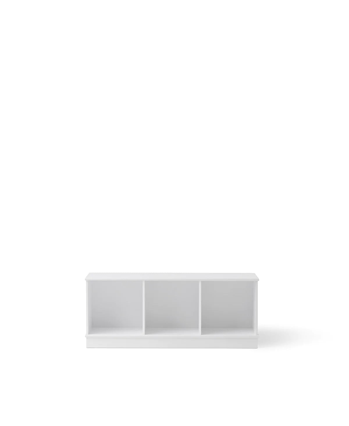 Standregal horizontal 3 x 1 m. Sockel