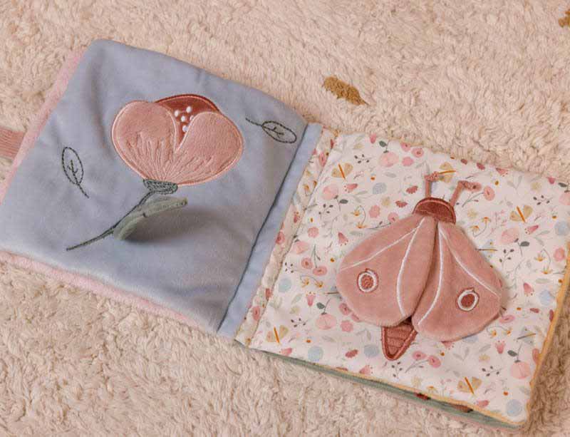 Stoffbuch mit Aktivitäten Flowers & Butterflies