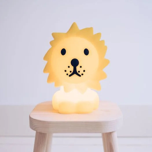 Lion First Light