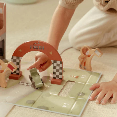 Holzrennbahn im Spielkoffer – Mehrfarbig – Essentials