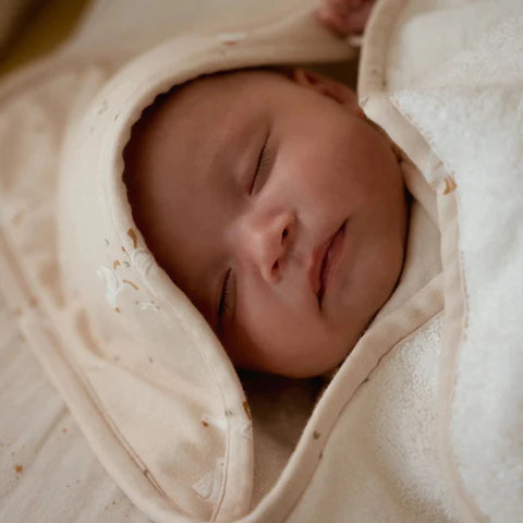 Badetuch - Weiß- 75x 75- Newborn Naturals - Little Goose
