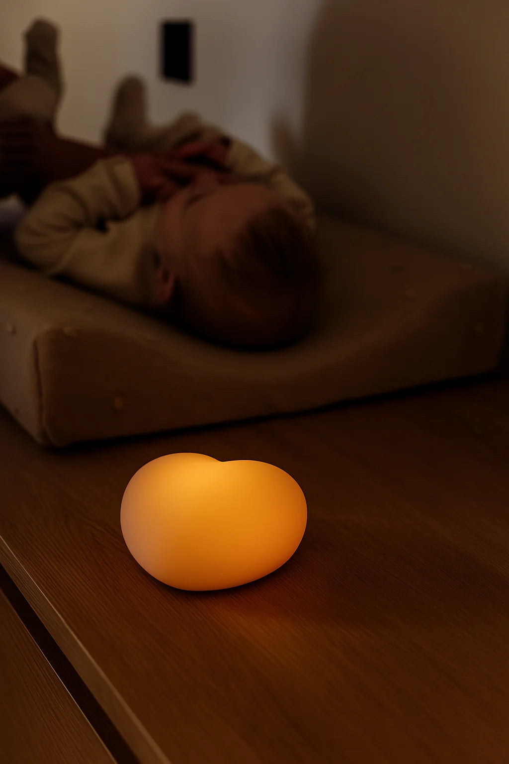 Ruby Still-Licht Warm Grey