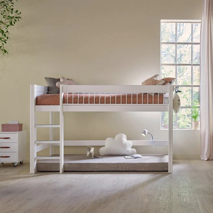 Breeze Halbhohe Kinderbett mit Leiter 90x200 cm