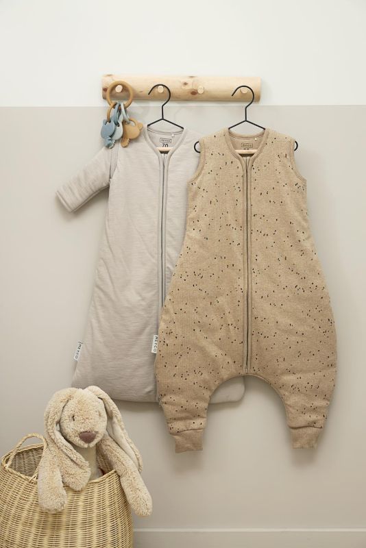 Meyco Jumper Schlafsack mit Füßen Rib Spot Toffee – Bartels Kinderwelt GmbH & Co. KG